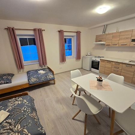 Apartmany Almond Харачов Екстериор снимка