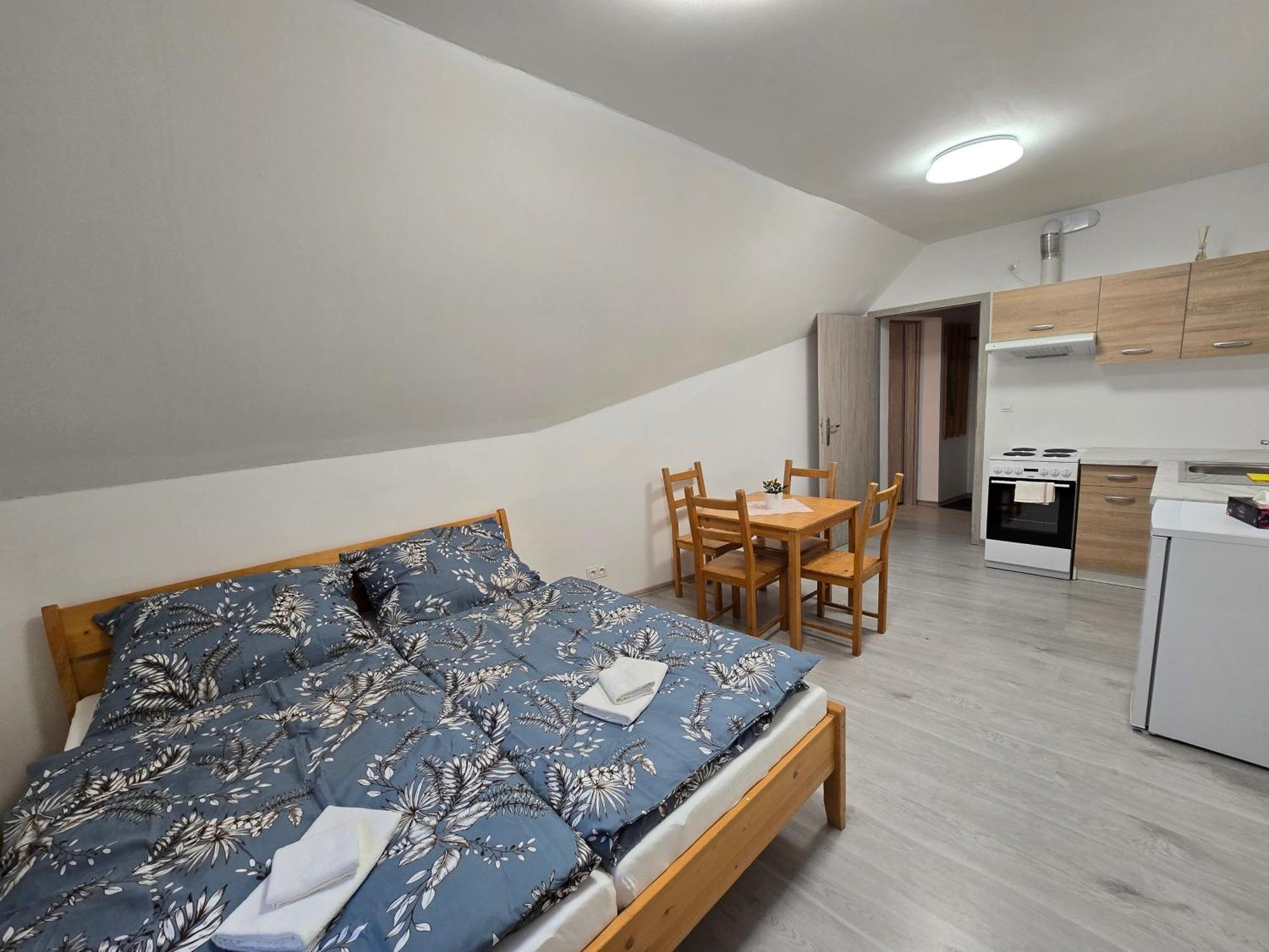 Apartmany Almond Харачов Екстериор снимка