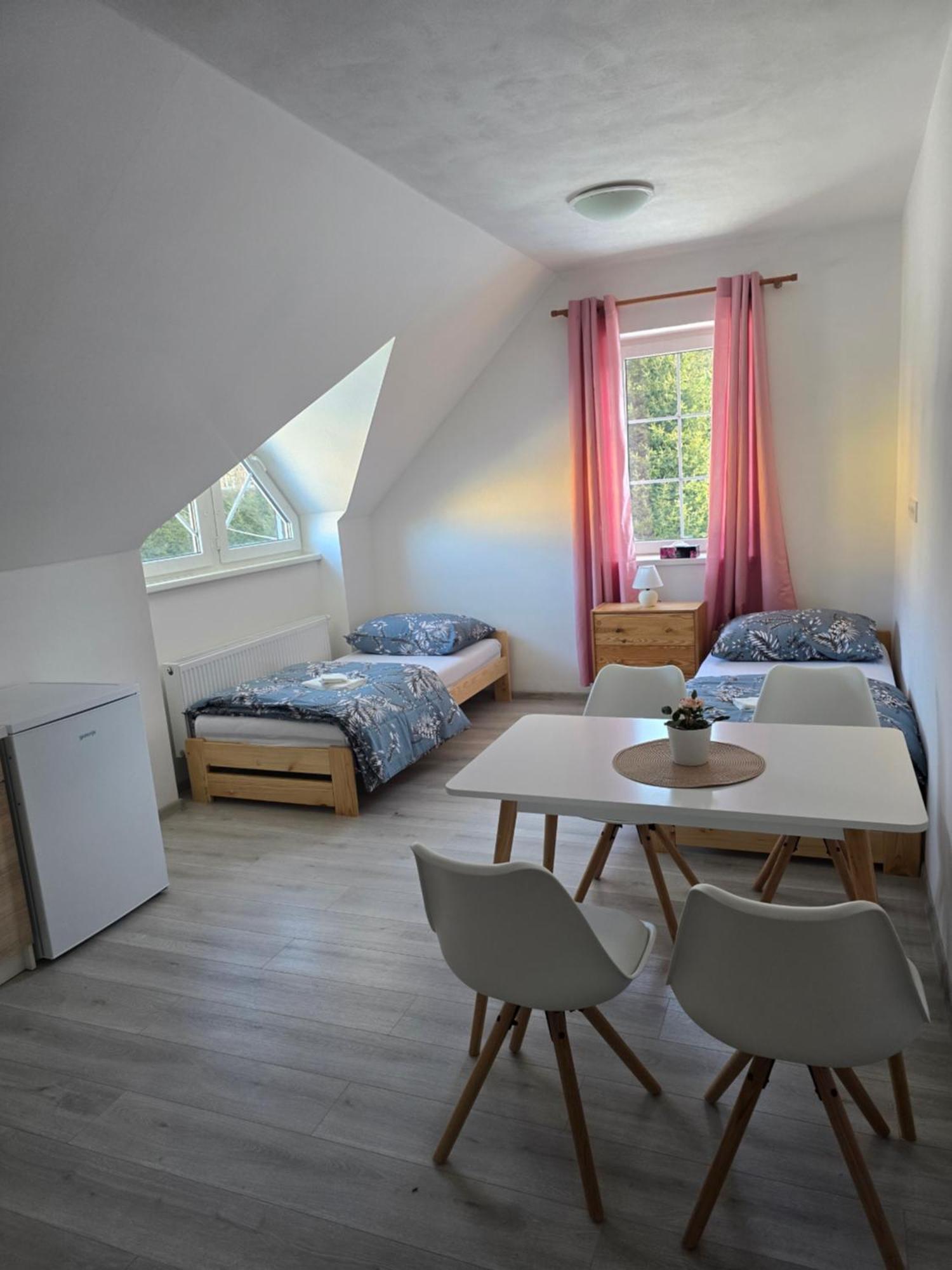 Apartmany Almond Харачов Екстериор снимка